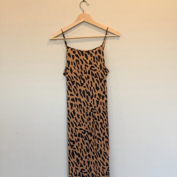 Diane Von Furstenberg Dresses & Skirts - Diane Von Furstenburg Tiger Print Slip Dress NEW
